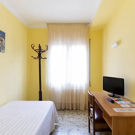 Fabrellas Guest house Caldes de Malavella