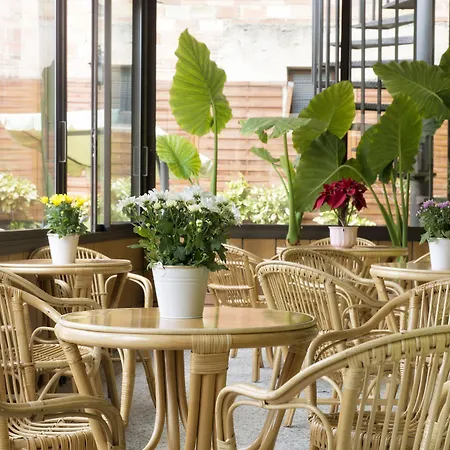 Fabrellas Casa de hóspedes 2*