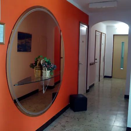 Casa de hóspedes Fabrellas 2*