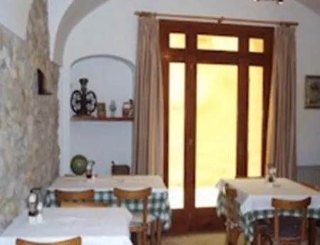 Fabrellas Maison d'hôtes 2*