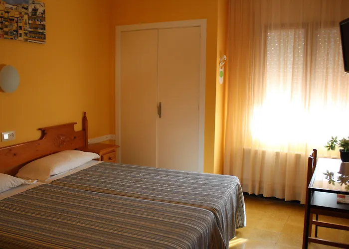 Fabrellas Pensionat 2*