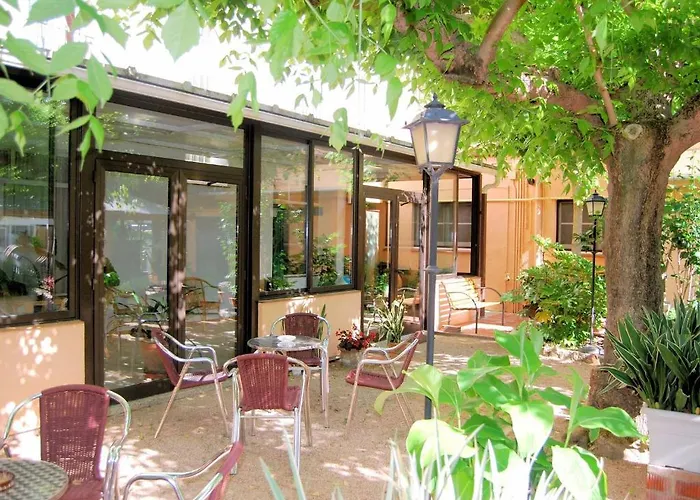 Fabrellas 2* Caldes de Malavella