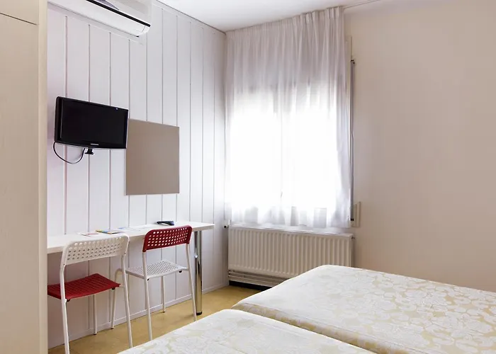 Fabrellas Pensionat 2*